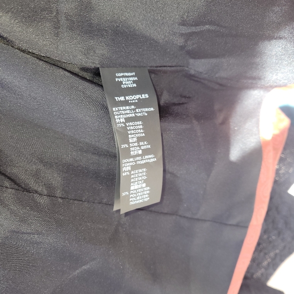 Women's Jacket - Picture 2 of 4